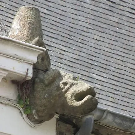 La Gargouille De Bricourt : Maison De 4 . *
